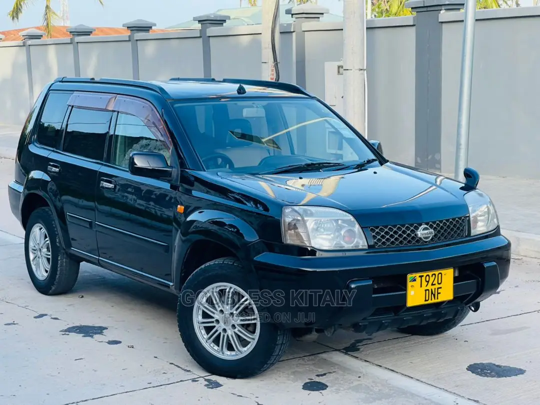 Nissan X-Trail 2001 Black