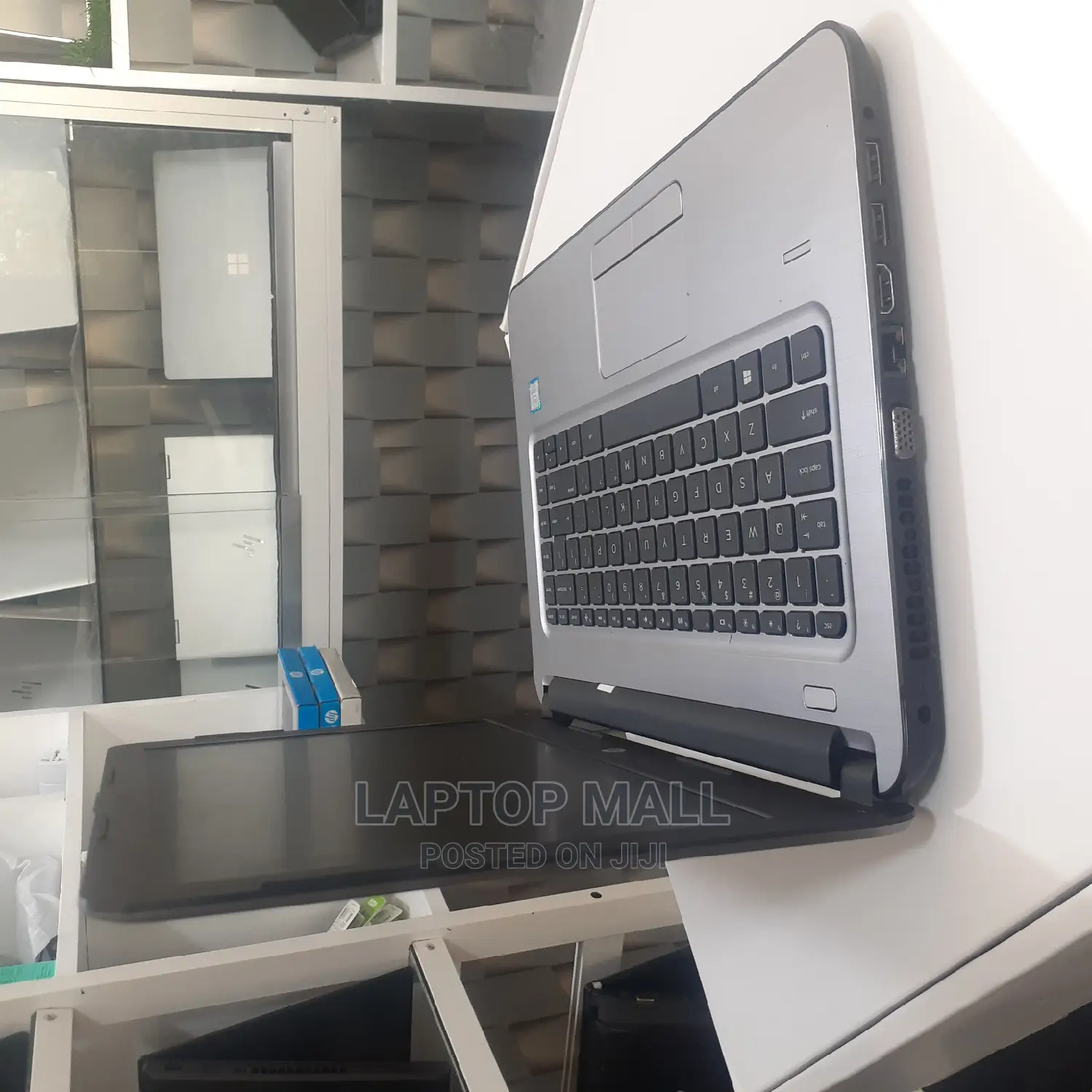Laptop HP 348 G4 8GB Intel Core I5 HDD 500GB