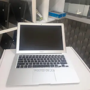 Laptop Apple MacBook 2013 8GB Intel Core I5 SSD 128GB
