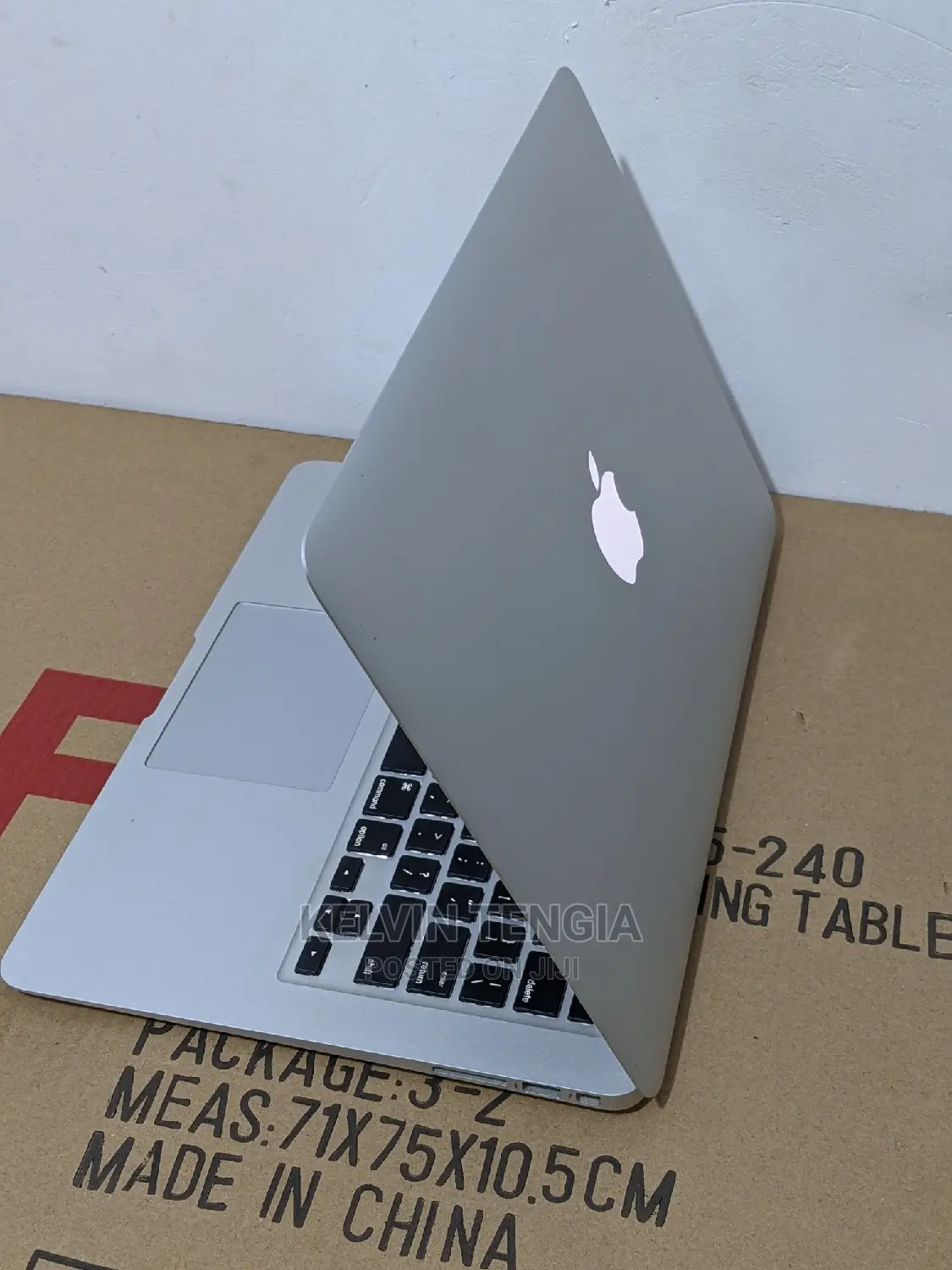 Laptop Apple MacBook 2017 8GB Intel Core I5 SSD 128GB
