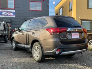 Mitsubishi Outlander 2016 Gray