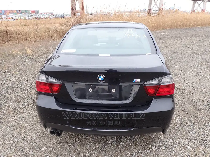 BMW 323i 2005 Black