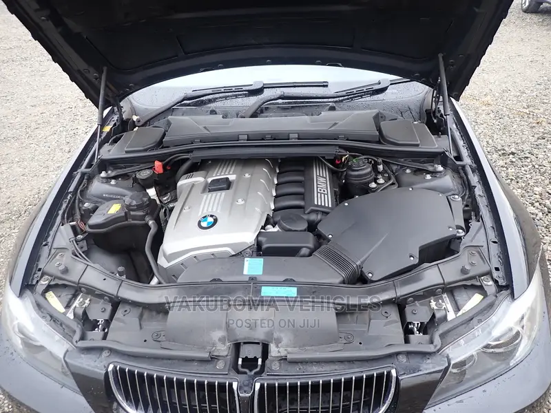 BMW 323i 2005 Black