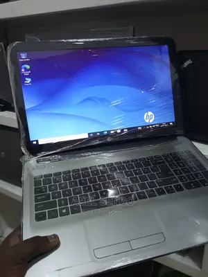 Laptop HP 250 G6 4GB Intel Core I5 HDD+SSD 500GB