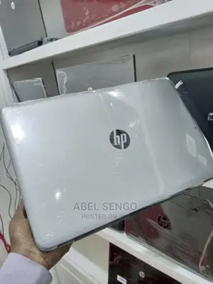 Laptop HP 250 G6 4GB Intel Core I5 HDD+SSD 500GB