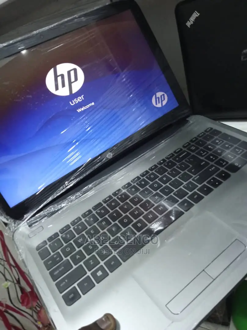 Laptop HP 250 G6 4GB Intel Core I5 HDD+SSD 500GB