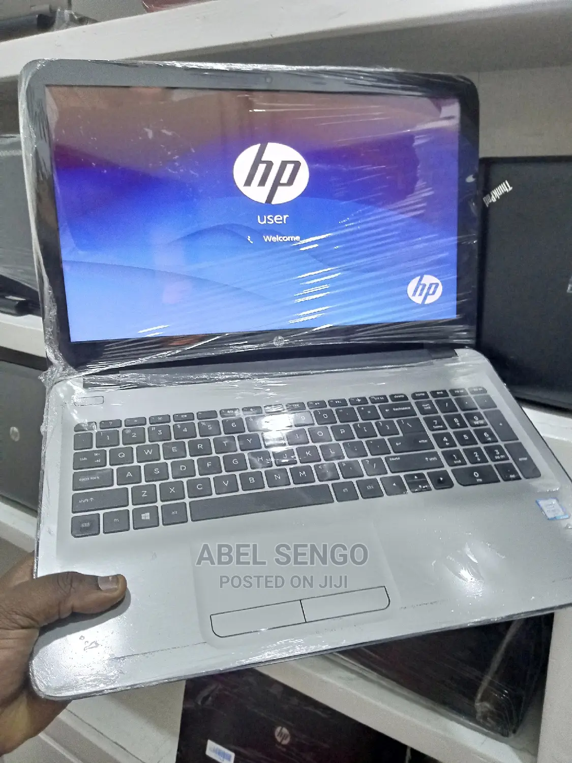 Laptop HP 250 G6 4GB Intel Core I5 HDD+SSD 500GB