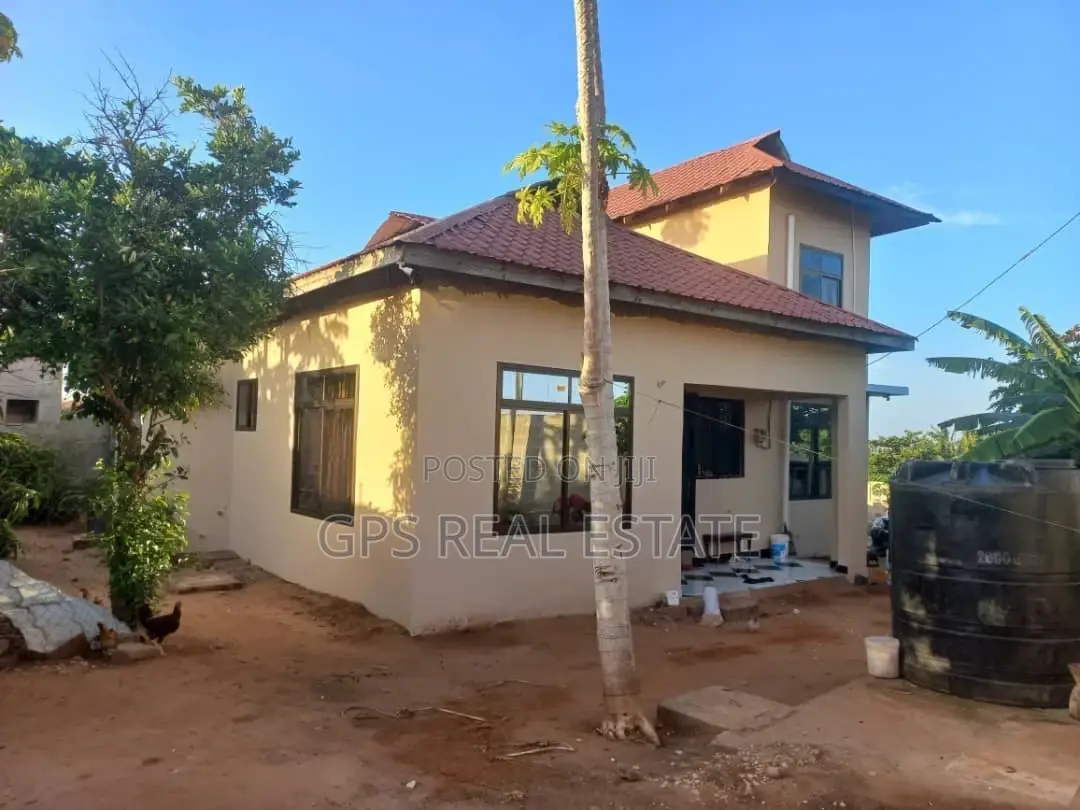 4bdrm House in Bunju, Kinondoni for Sale