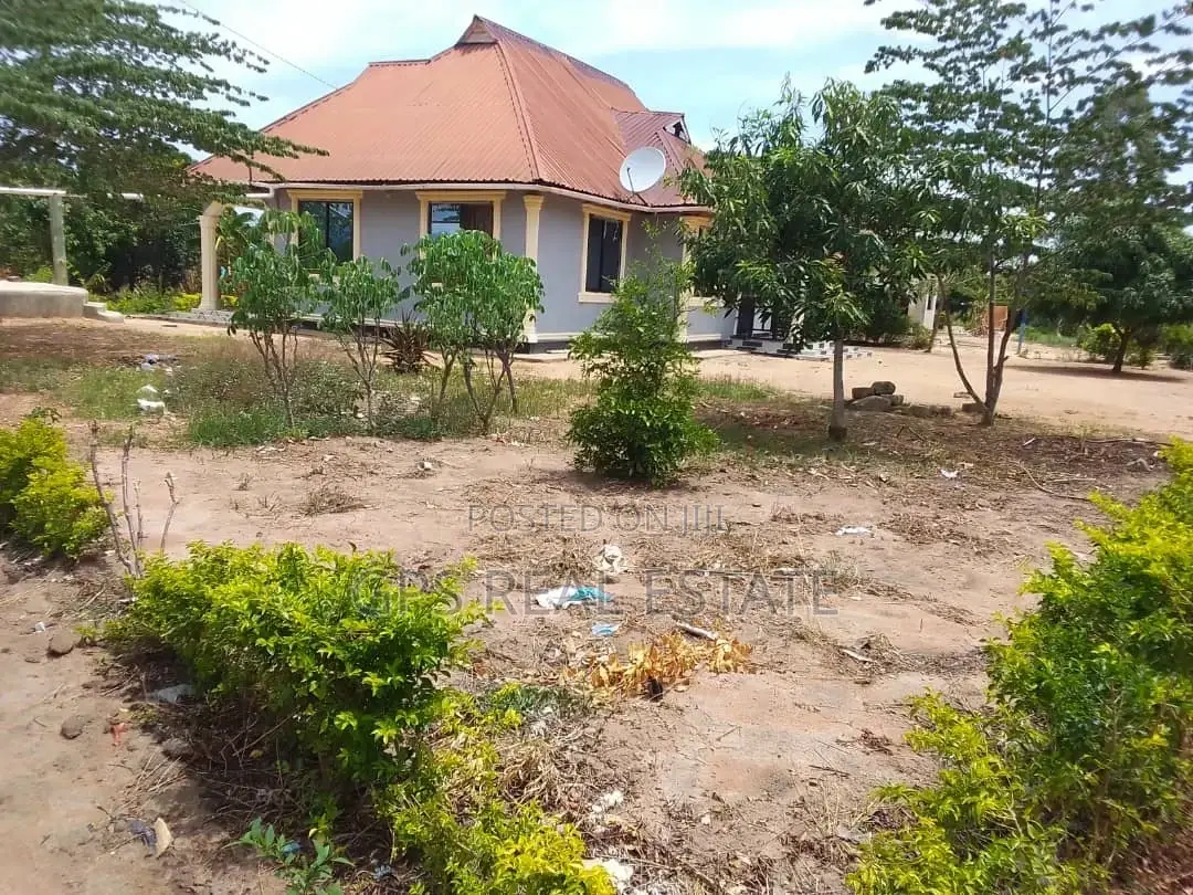 3bdrm House in Korogwe for Sale