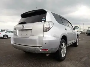 Toyota Vanguard 2008 Silver