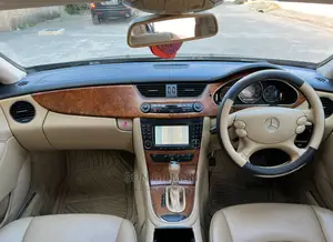 Mercedes-Benz CLS 2008 Black