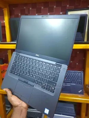 Laptop Dell Latitude 5400 16GB Intel Core I7 HDD 1T
