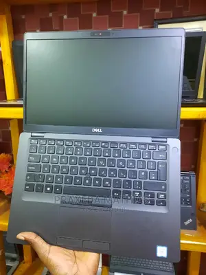 Laptop Dell Latitude 5400 16GB Intel Core I7 HDD 1T