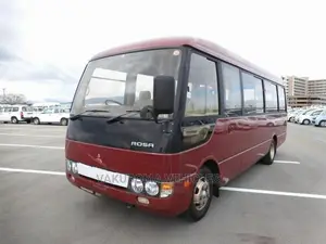Mitsubishi Fuso Rosa 2000 Red