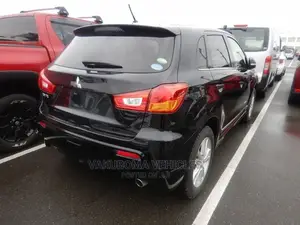 Mitsubishi RVR 2.0 2012 Black