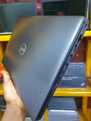 Laptop Dell Latitude 5400 16GB Intel Core I7 HDD 1T