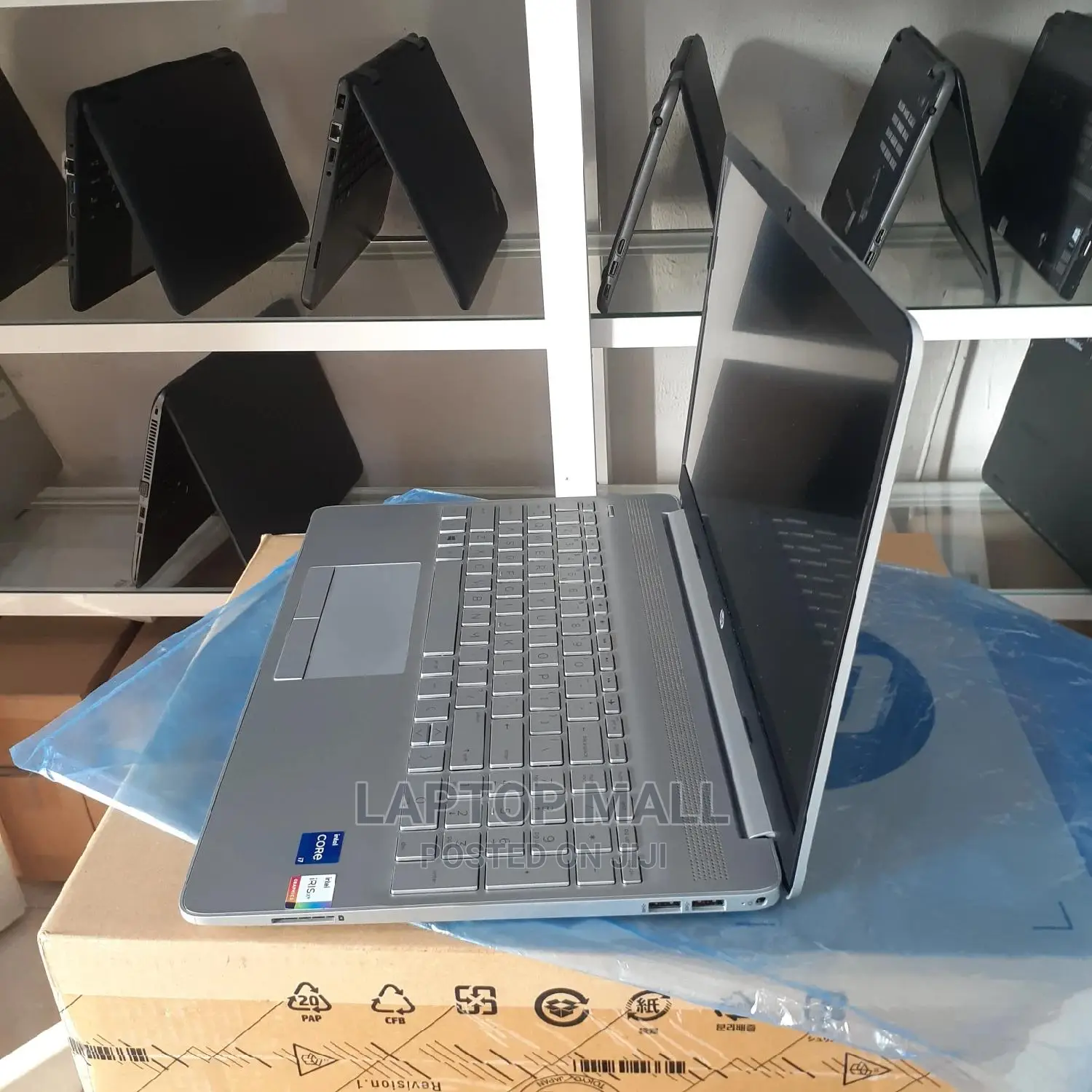 New Laptop HP ProBook 4415S 8GB Intel Core I7 SSD 256GB