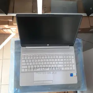 New Laptop HP ProBook 4415S 8GB Intel Core I7 SSD 256GB