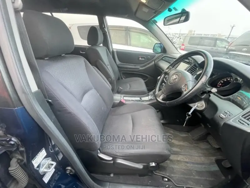 Toyota Kluger 2006 Blue