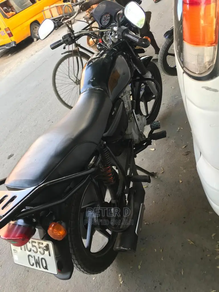 TVS HLX 125 2022 Black
