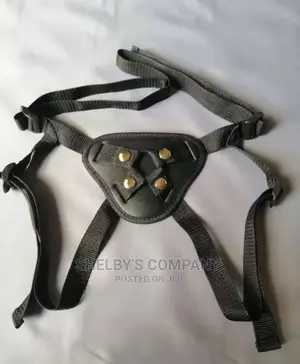 Mikanda Ya Kuvalia Dildos