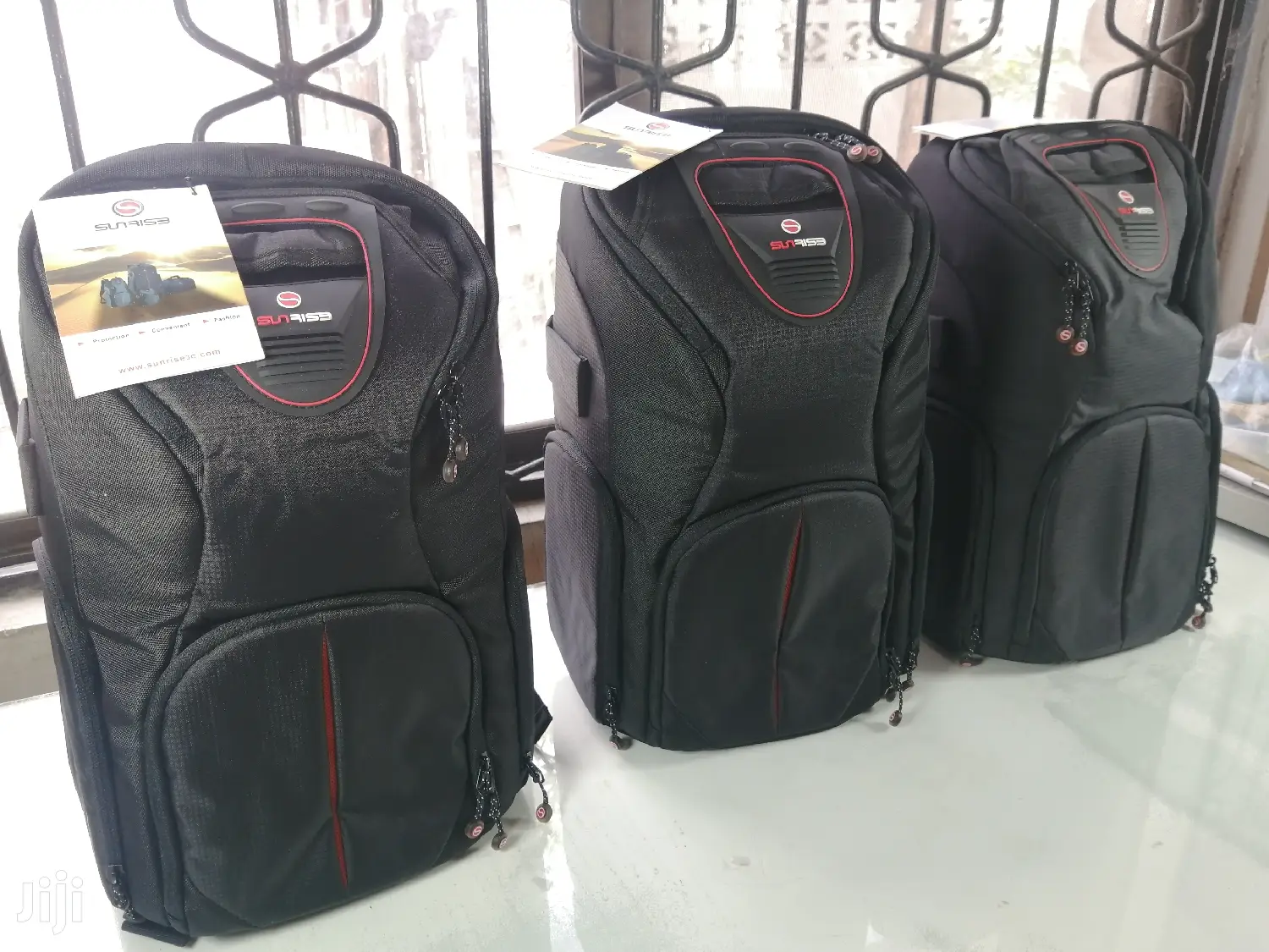 Original Sanrise DCB-204 Single Shoulder Camera Backpack