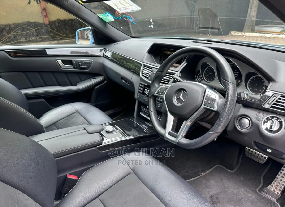Mercedes-Benz E250 2012 Blue