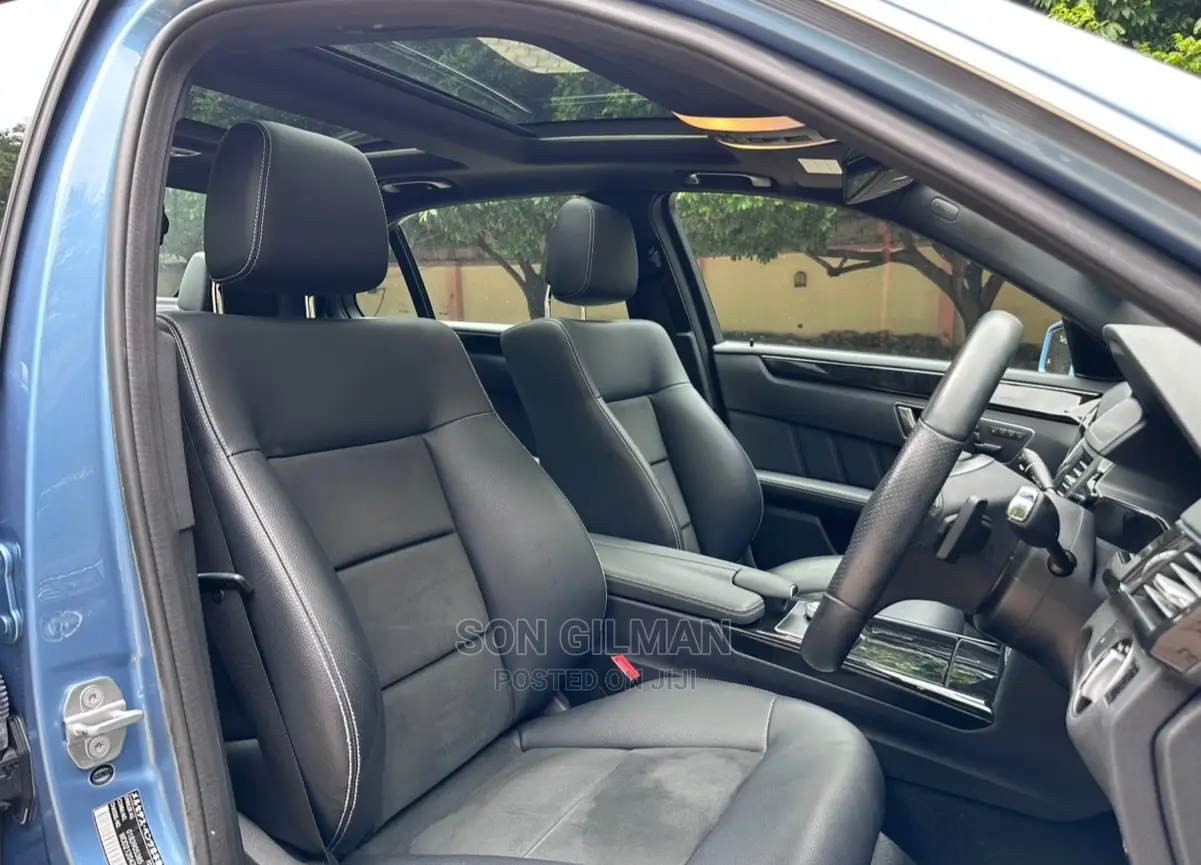 Mercedes-Benz E250 2012 Blue