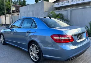 Mercedes-Benz E250 2012 Blue