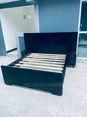 Kitanda Na Bedside Zake 2, Mbao Ngumu Mno