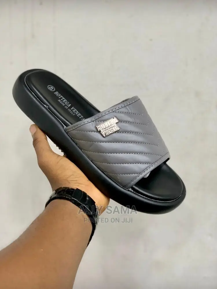 Men's Sandals Bottega Veneta