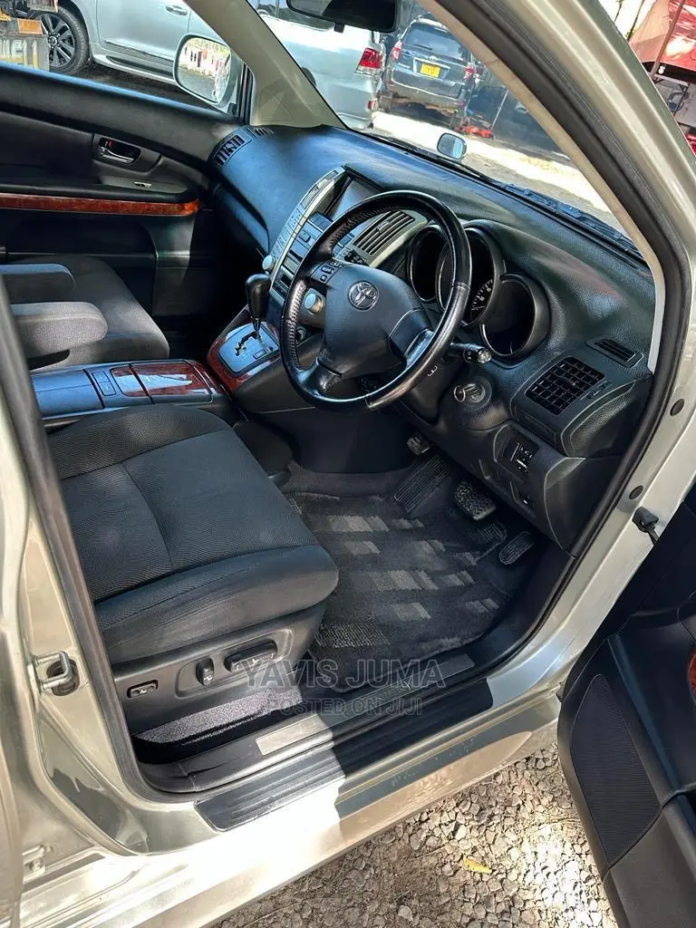Toyota Harrier 2006 Silver