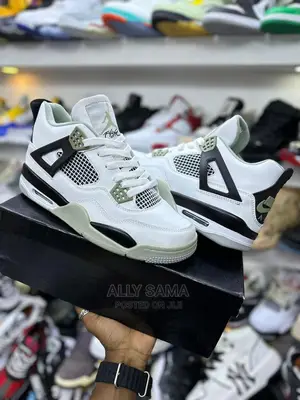 Jordan Four Multicolor