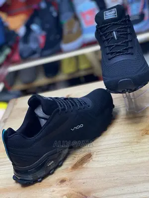 Vicco Black