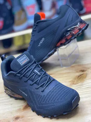 Vicco Sneakers