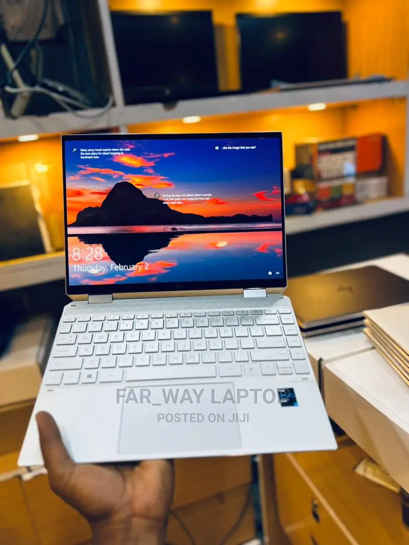 New Laptop HP Spectre X360 13t 16GB Intel Core I7 SSD 1T