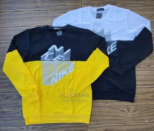 Pullover More Brand
