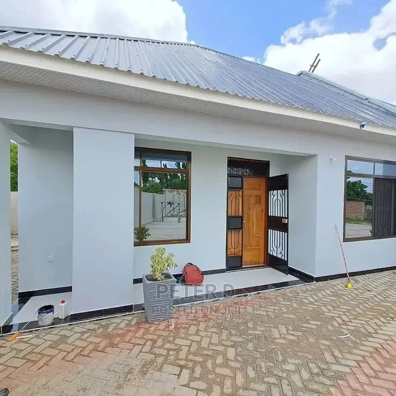 2bdrm Apartment in Kimara for Rent