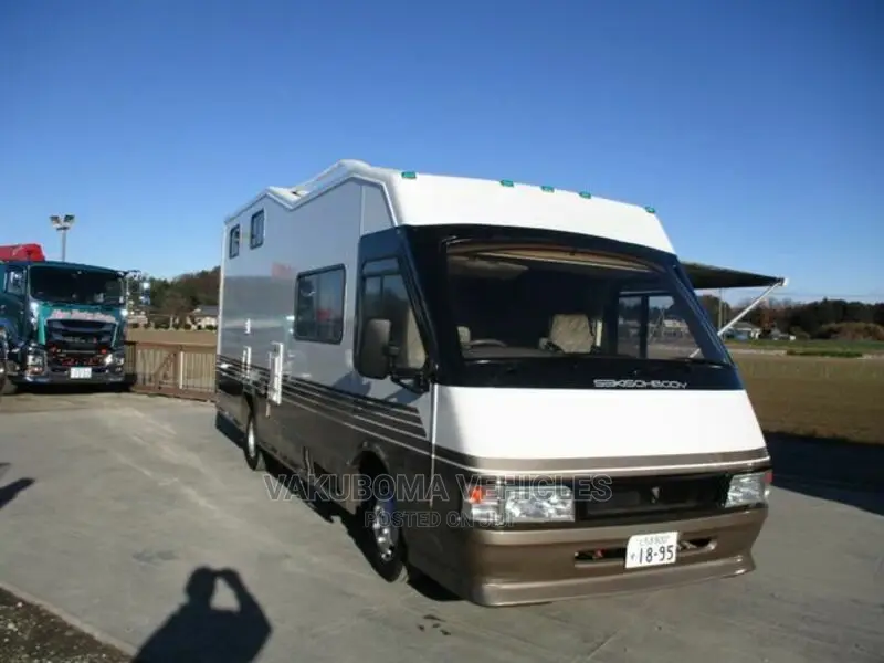 Toyota Coaster 1999 White