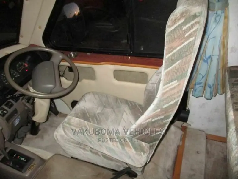 Toyota Coaster 1999 White