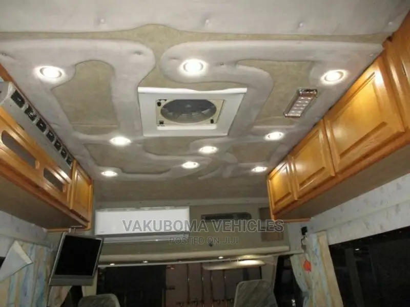 Toyota Coaster 1999 White