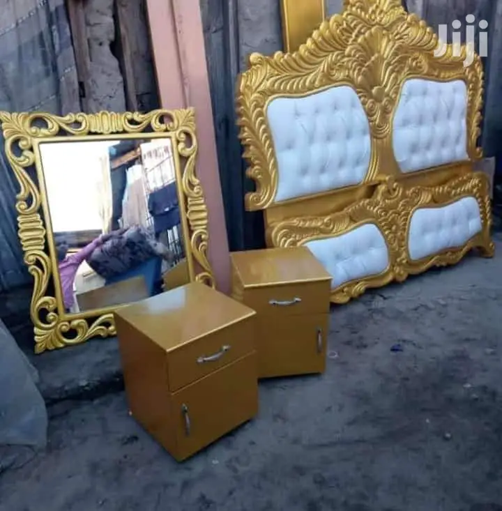 Royal Bed Design