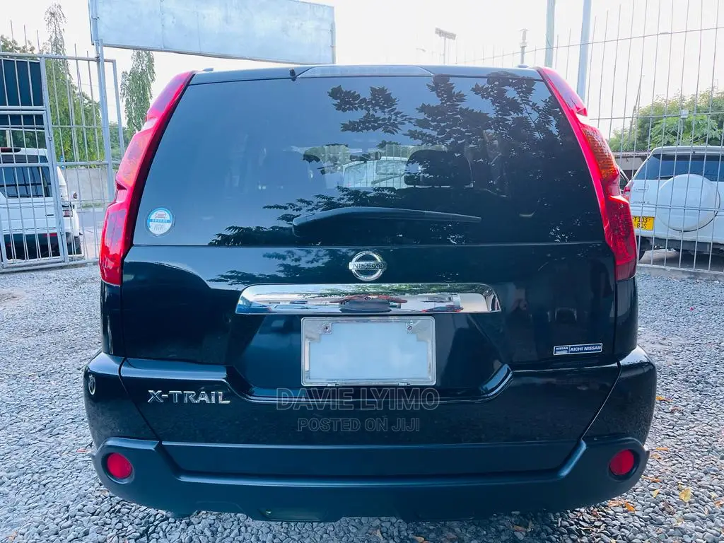 Nissan X-Trail 2.0 Automatic 2008 Black