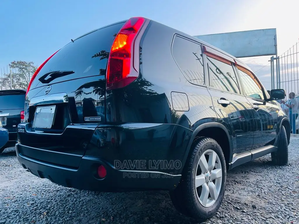 Nissan X-Trail 2.0 Automatic 2008 Black