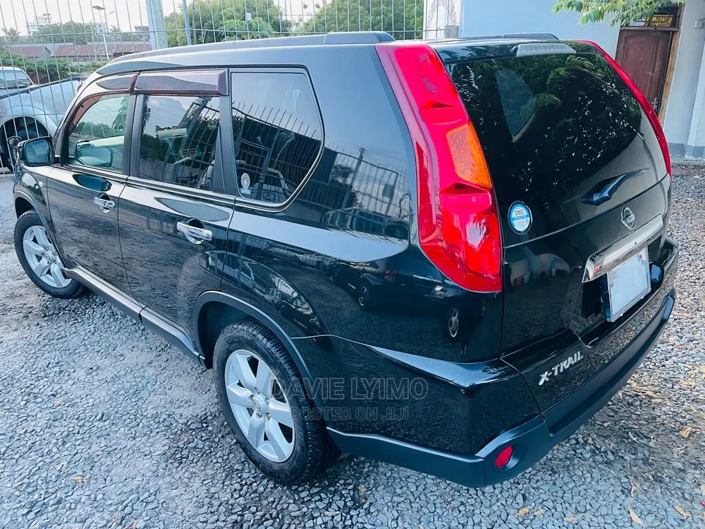 Nissan X-Trail 2.0 Automatic 2008 Black
