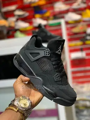 Photo - New Air Jordan 4