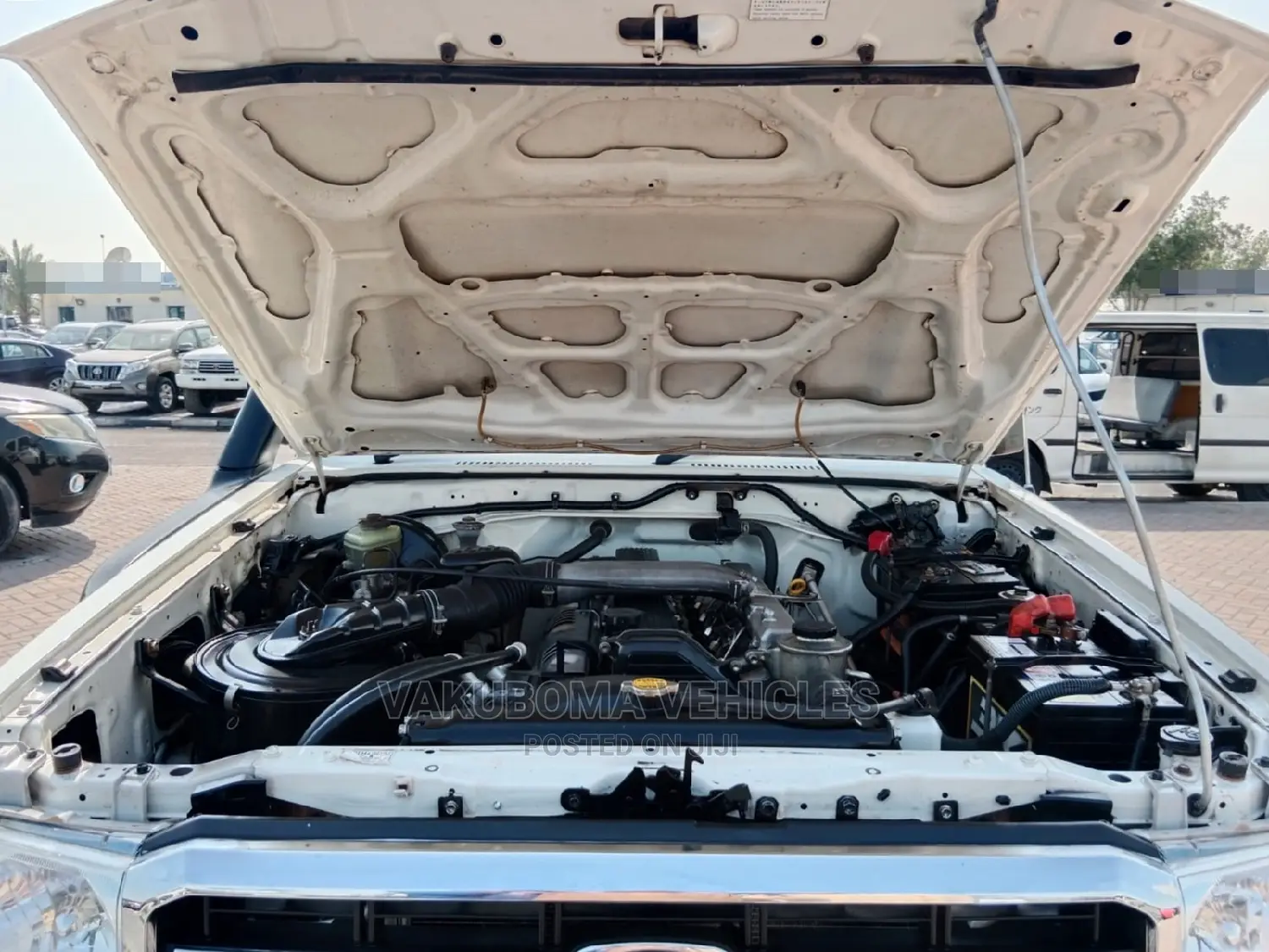 Toyota Land Cruiser 2015 White