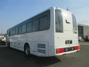 Isuzu Executive Bus 2001 Silver
