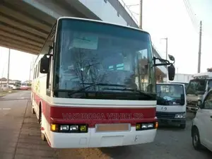 Isuzu Executive Bus 1989 White