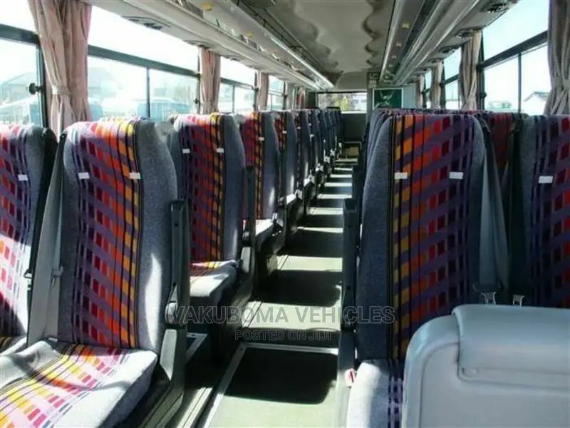Isuzu Executive Bus 2009 White